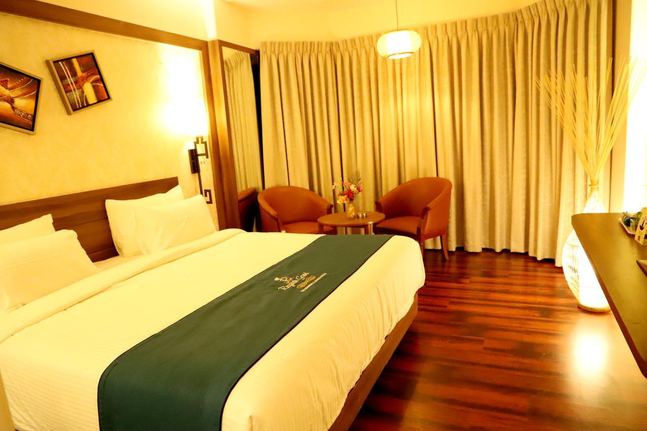 Boisar Hotel Reyansh Grand מראה חיצוני תמונה